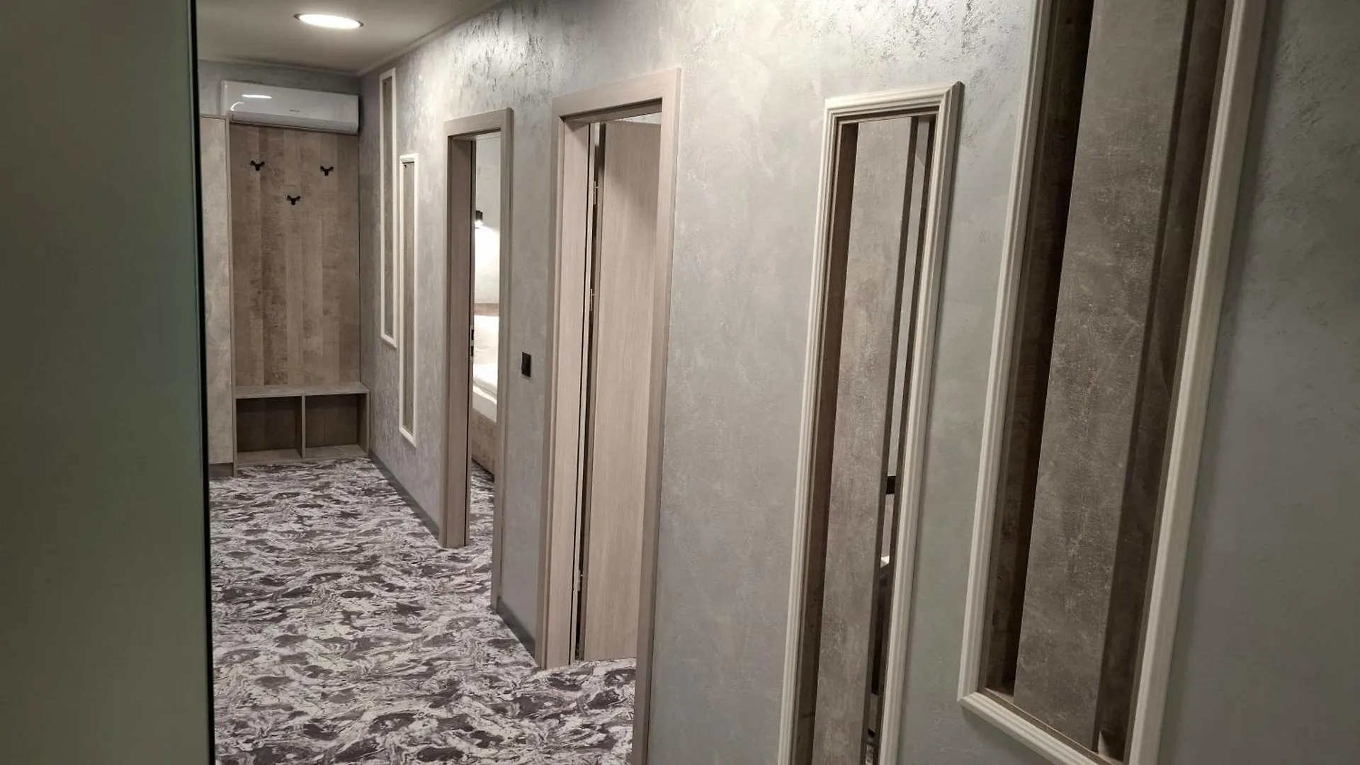 Apart Otel Rcr Einstein Studios 2 Sofya